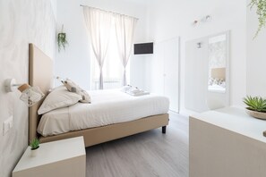 Room (4) | Iron/ironing board, free WiFi - White Gioberti Guesthouse (Rome)
