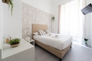 Room (4) | Iron/ironing board, free WiFi - White Gioberti Guesthouse (Rome)