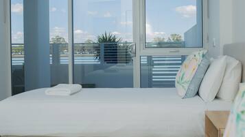 2 bedrooms, iron/ironing board, free WiFi