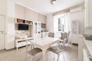 Televisión de pantalla plana