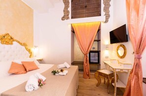 Double Room | Soundproofing, free WiFi - Roma Charming Rooms (Rome)