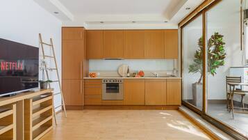 Departamento Confort | Cocina privada | Microondas, horno, parrilla de estufa y lavavajillas