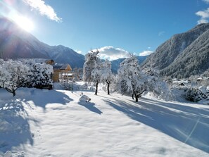Skidåkning och snöaktiviteter