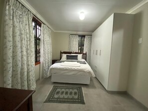 3 bedrooms, Internet