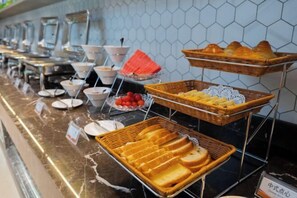 تناول الطعام