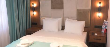 Deluxe Room, 1 Double Bed | Premium bedding, memory foam beds, minibar, individually decorated