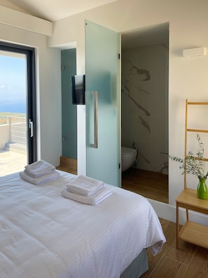 1 camera, culla da viaggio, Wi-Fi gratuito, lenzuola