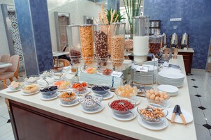 Δωρεάν πλήρες πρωινό καθημερινά 