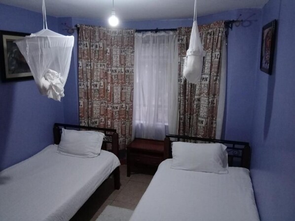 Iron/ironing board, free WiFi - Cosy homes ltd (Mlolongo)