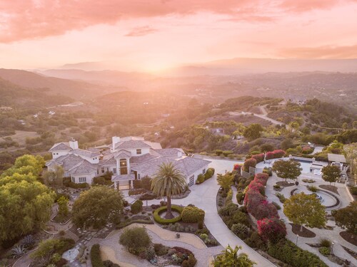 Architectural Estate w Pool, Spa, Game Room & Sweeping Valley Views | Camila