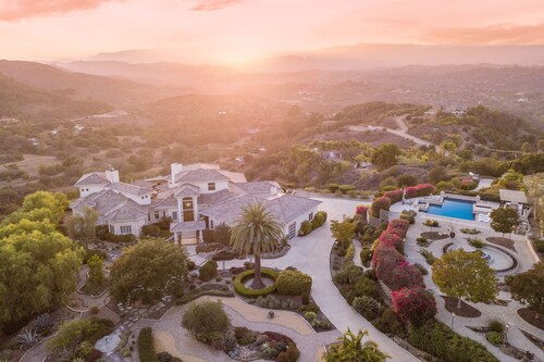 Architectural Estate w Pool, Spa, Game Room & Sweeping Valley Views | Camila