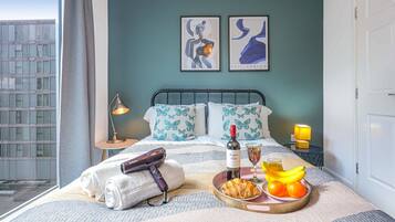 1 bedroom, iron/ironing board, travel cot, WiFi