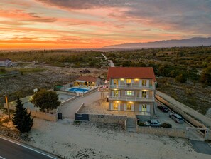 Photo non classée, 3 sur 47, bouton