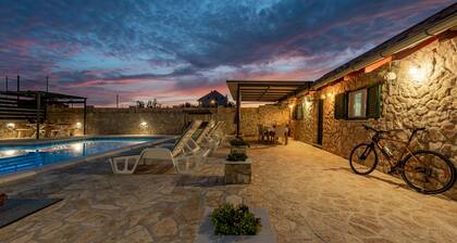 Villa Fenix ZadarVillas