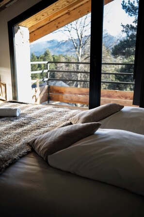 5 bedrooms, iron/ironing board, travel crib, free WiFi - Vaste et Prestigieux Chalet à Font Romeu Pyrénées 2000 (Bolquère)