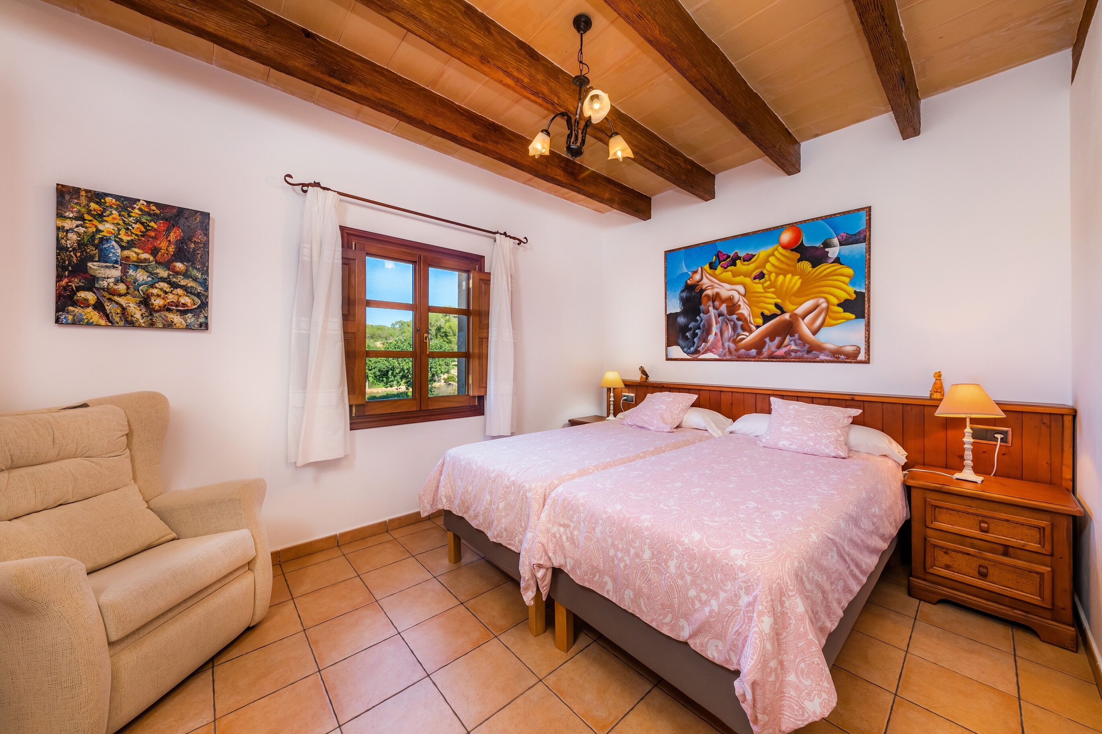 4 Schlafzimmer, kostenloses WLAN, Bettwäsche