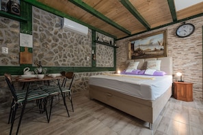 Villa, varias habitaciones, piscina privada | Ropa de cama