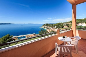Studio (Studio Apartment with Terrace and Sea) | View from property