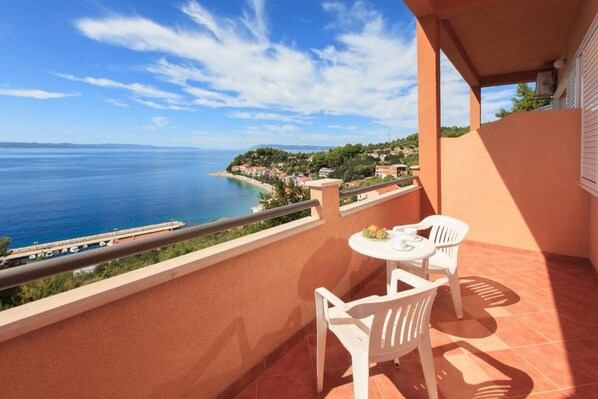 Studio (Studio Apartment with Terrace and Sea) | Terrass/Patio