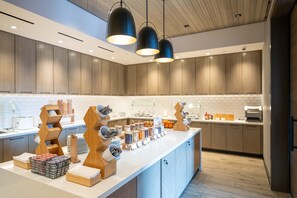 Desayuno buffet incluido todos los días