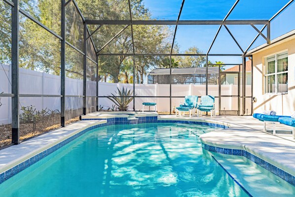 Outdoor pool, pool loungers