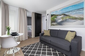 Studio, balkon | Ruang keluarga
