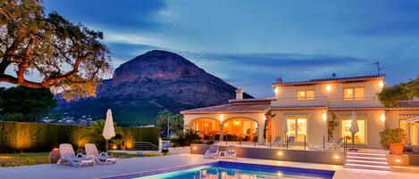 Una piscina climatizada