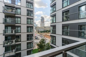 Deluxe Apartment | Terrace/patio - Lumina cozy apartament in Warsaw (Warsaw)