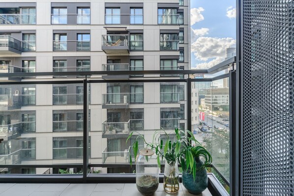 Deluxe Apartment | Terrace/patio - Lumina cozy apartament in Warsaw (Warsaw)