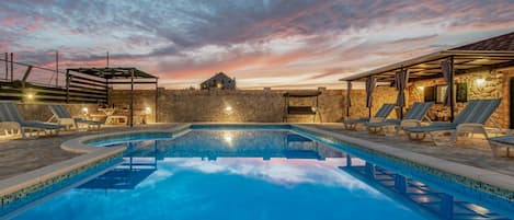 Villa | 8 Schlafzimmer