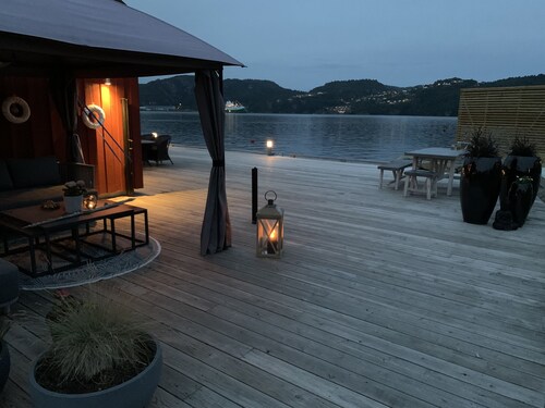 Holiday home with 4 bedrooms, 3 bathrooms and 13 beds