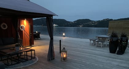 Holiday home with 4 bedrooms, 3 bathrooms and 13 beds