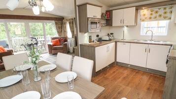 Fridge, dishwasher, electric kettle, toaster