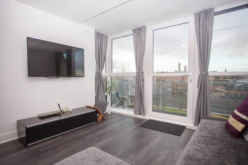 Beautiful Flat With Panoramic Views Over The City - Glasgow