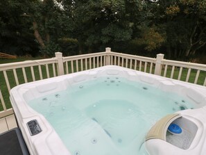 Spa - Hedgehog Retreat (Morpeth)