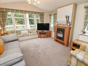 Living room - Hedgehog Retreat (Morpeth)