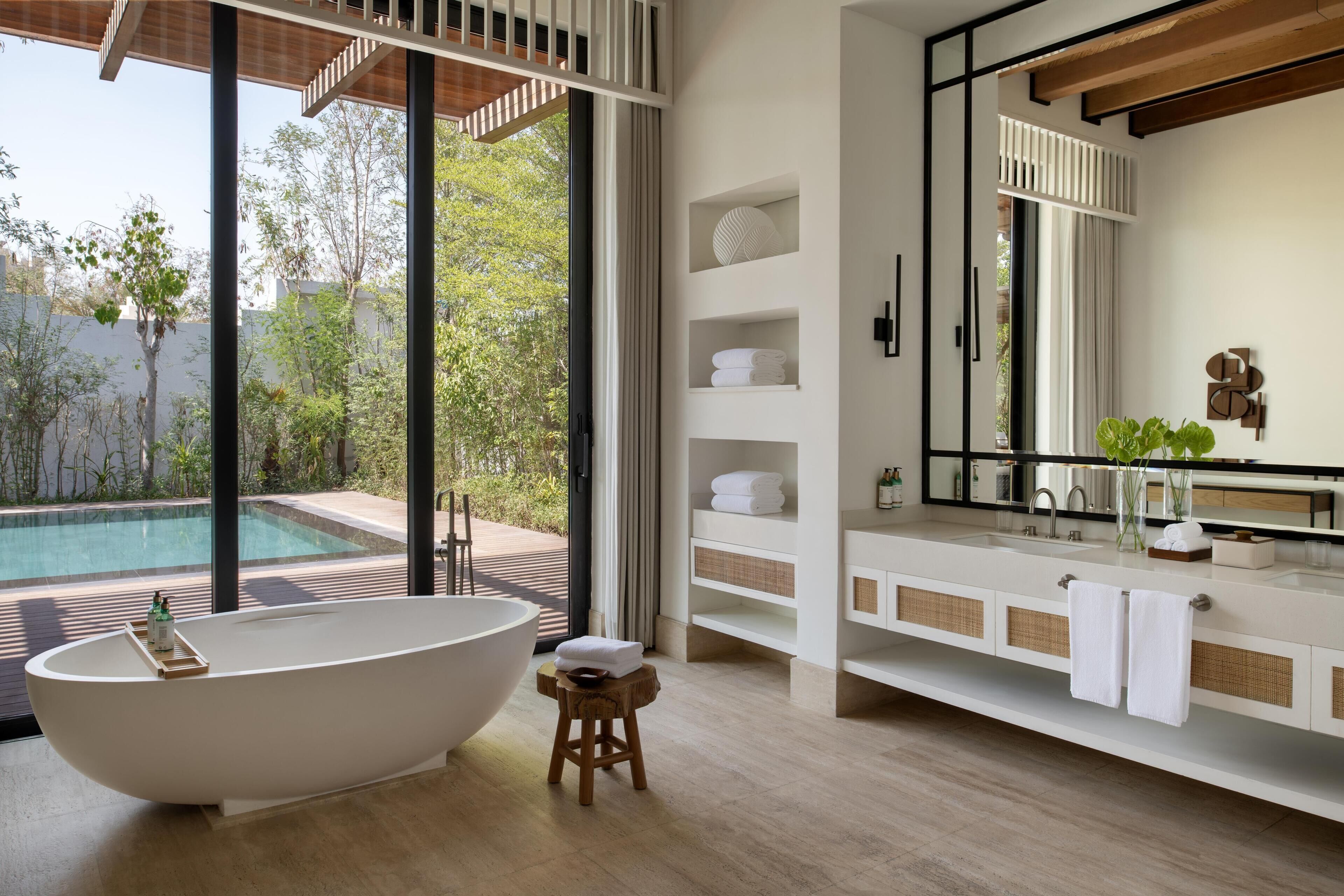 Photo - Maysan Doha, LXR Hotels & Resorts