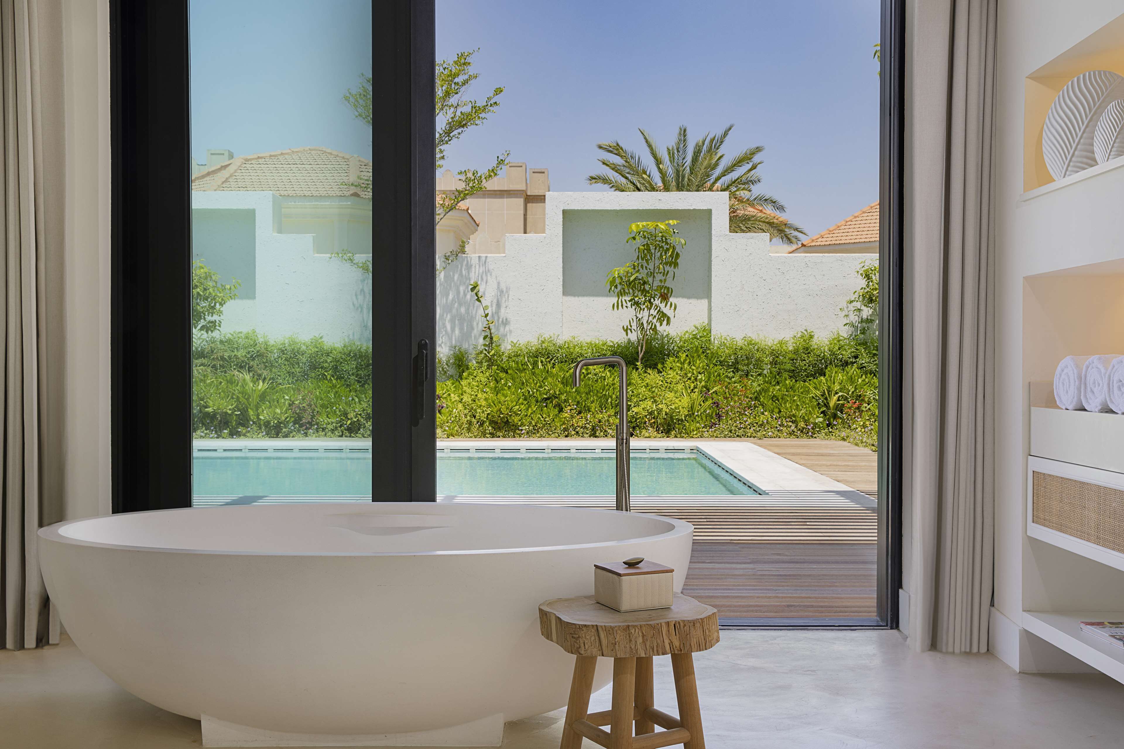 别墅, 2 间卧室, 私人游泳池 | 浴室 | 免费洗浴用品、拖鞋