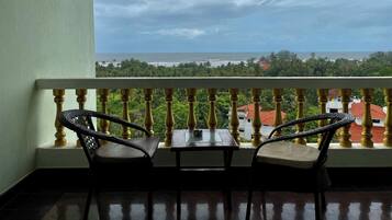 Chambre Premium, balcon, vue mer | Vue sur la plage/lâocĂ©an