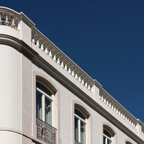 Building design - Montecarmo 12 - Design Boutique Hotel (Lisbon)