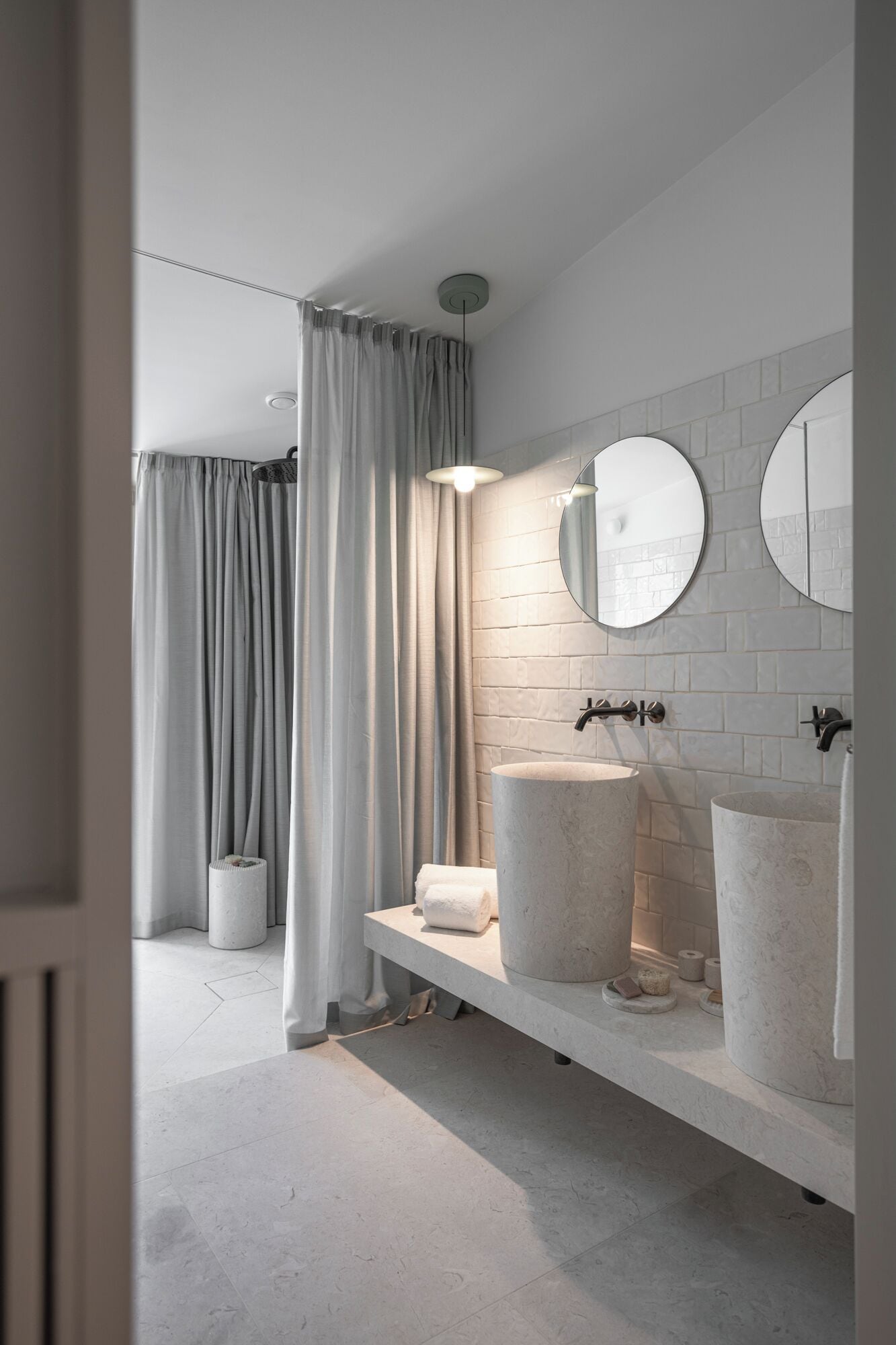 Premium Double Room with River View | Bathroom | Separate tub and shower, rainfall showerhead, free toiletries