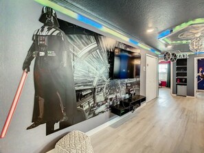 Townhome, 5 Bedrooms | Fitness facility