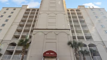 Condo, 3 Bedrooms | Exterior