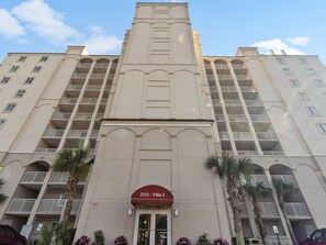 Condo, 3 Bedrooms | Exterior