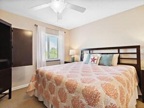 Appart'hôtel, 3 chambres | 3 chambres, espace de travail pour ordinateur portable