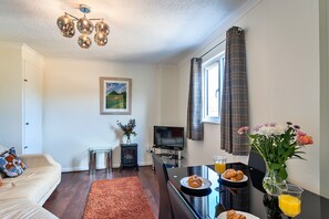 TV - The Annexe at Rosebud Cottage (Wedmore)