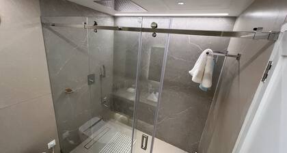 A 4 bedroom presidential suite with SPA