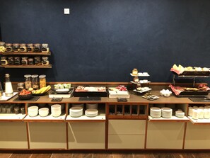 Free daily buffet breakfast  - Ruhr-Hotel Birschel Mühle (Hattingen)