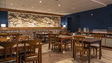 Dagelijks ontbijtbuffet inbegrepen