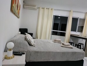 1 bedroom, free WiFi, bed sheets - Departamento con Parrilla a 5 Minutos del Hito Tres Fronteras (Puerto Iguazú)